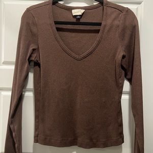 Brown ribbed long sleeve tee
